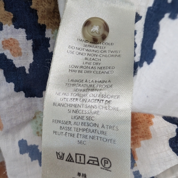 💘 Anthropologie Embroidered  buttondown shirt - Picture 7 of 8